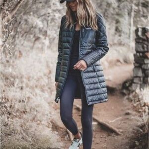 Patagonia Women's Olive Puffer Coat